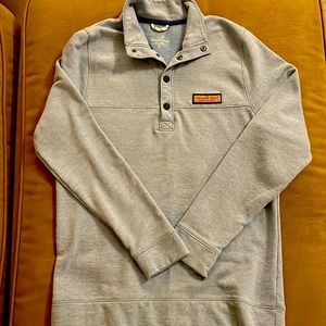 Vineyard Vines Boys youth XL (18) quarter button light blue heather pullover